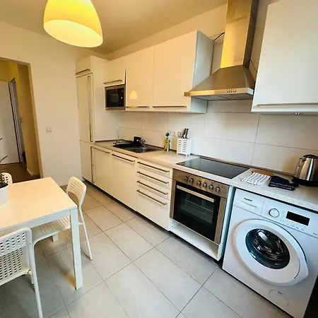 Urban Flats Aparthotel *