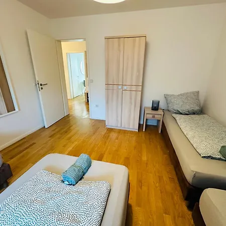 Urban Flats Aparthotel *